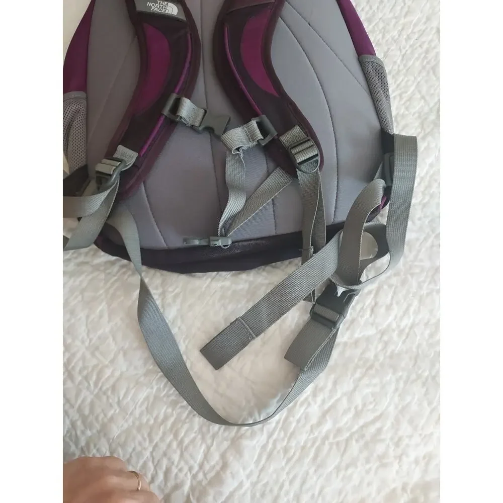 North Face Isabella Backpack Book Bag Hiking Hardback Excellent Authentic EUC